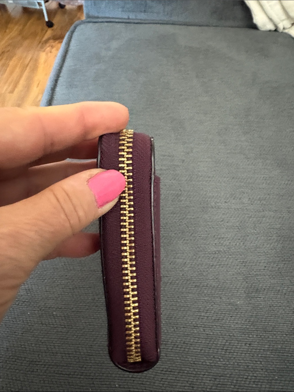 Kate Spade New York Zip Around Wallet | Plum Burgundy Saffiano Leather NWOT - Picture 9 of 10